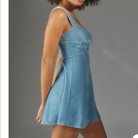 SOLD $$ SOLD $$ Blue sleeveless velour dress flare hem. SIZE: Small - Picture 7 of 9